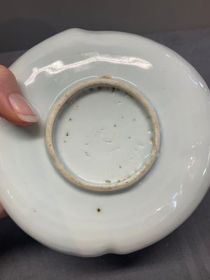 A Chinese blue and white ko-sometsuke 'peach' dish for the Japanese market, Tianqi — photo 5