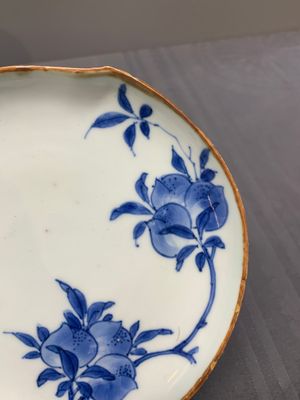 A Chinese blue and white ko-sometsuke 'peach' dish for the Japanese market, Tianqi — photo 7