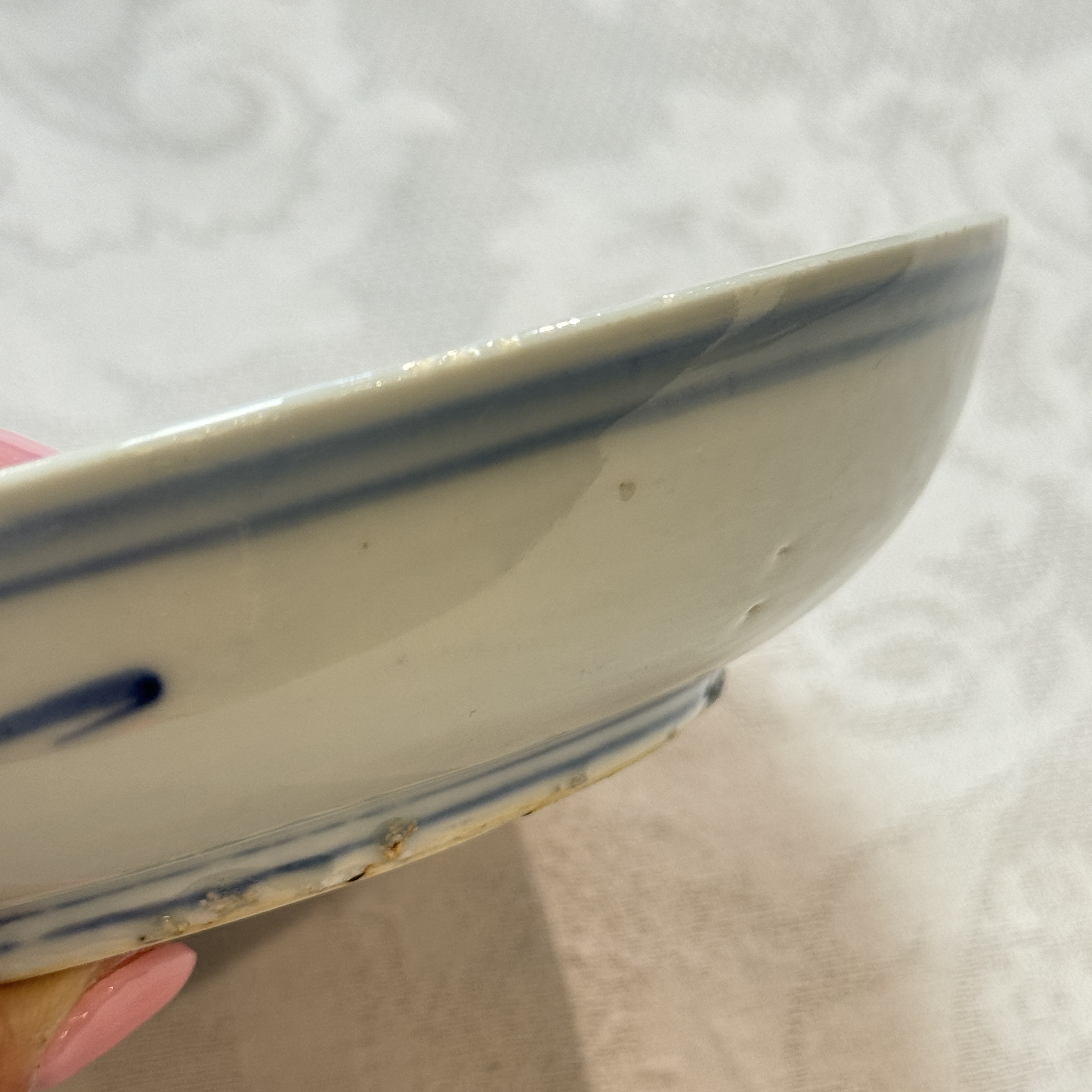 A Chinese blue and white ko-sometsuke 'Poem' saucer dish — photo 25