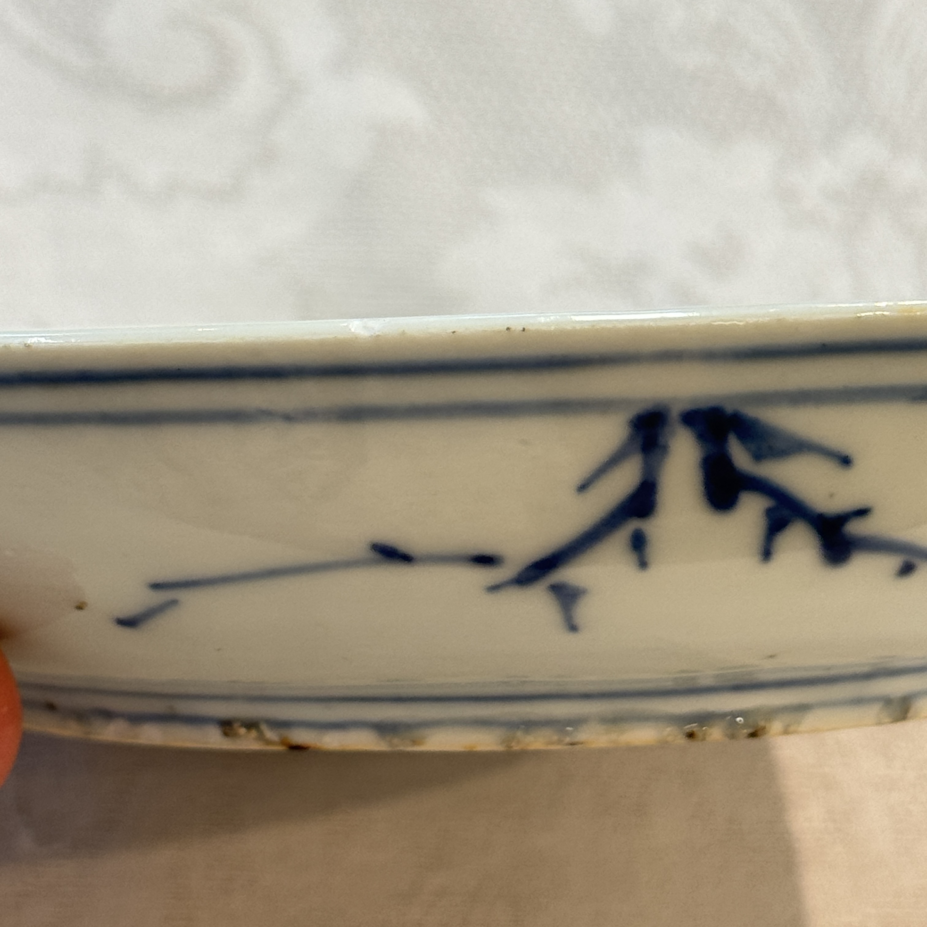 A Chinese blue and white ko-sometsuke 'Poem' saucer dish — photo 27