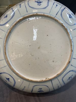 A Chinese blue and white 'kraak' dish with a pheasant and flowers, Wanli — photo 6