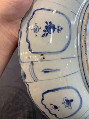 A Chinese blue and white 'kraak' dish with a pheasant and flowers, Wanli — photo 7