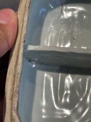 A Chinese blue and white 'kraak' porcelain betel box and cover with a bird on a rock, Wanli — photo 15