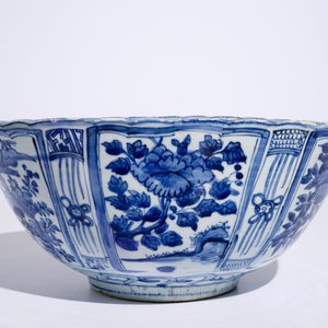 A Chinese blue and white kraak porcelain bowl with a tiger, Ming, Wanli — 照片 5