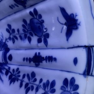 A Chinese blue and white kraak porcelain 'crow' cup, Wanli — photo 11