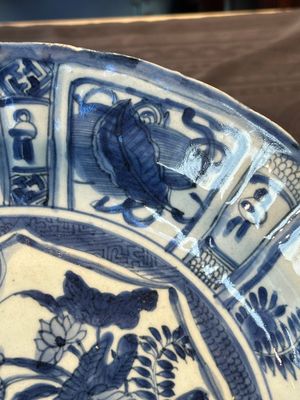 A Chinese blue and white kraak porcelain dish with geese near the water, Wanli — 照片 6