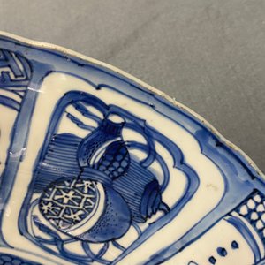 A Chinese blue and white kraak porcelain 'quails' charger, Wanli — photo 6