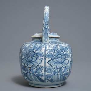 A Chinese blue and white kraak porcelain wine jug and cover, Wanli — 照片 4