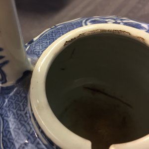 A Chinese blue and white kraak porcelain wine pot and cover, Ming, Wanli — photo 16