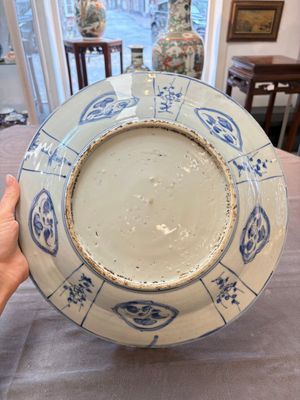 A Chinese blue and white 'kraak' 'Wang Xizhi' dish, Wanli — foto 9