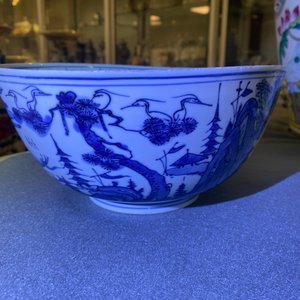 A Chinese blue and white 'landscape' bowl, Wanli — 照片 13