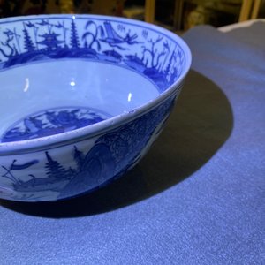 A Chinese blue and white 'landscape' bowl, Wanli — 照片 10