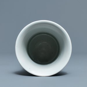 A Chinese blue and white 'landscape' brush pot, bitong, Kangxi — photo 5