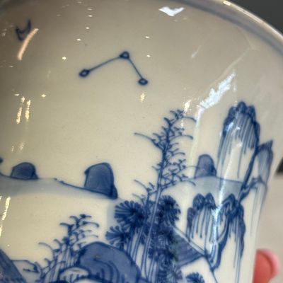A Chinese blue and white 'Landscape' brushpot (Bitong) — photo 7