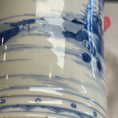 A Chinese blue and white 'Landscape' brushpot (Bitong) — photo 8