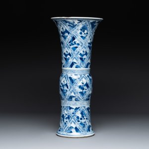 A Chinese blue and white 'landscape' 'gu' vase, Kangxi — photo 3