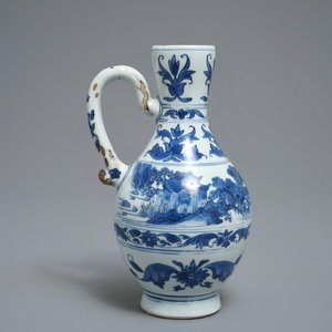 A Chinese blue and white landscape jug, Transitional period — photo 1