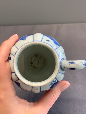 A Chinese blue and white 'landscape' mustard jar and cover, Transitional period — photo 6