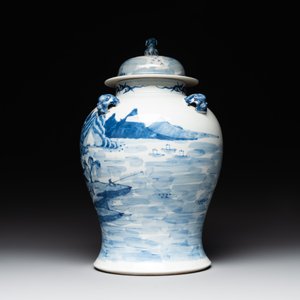 A Chinese blue and white 'landscape' vase and cover, Chenghua mark, 19th C. — 照片 2