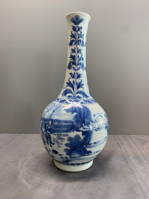 A Chinese blue and white 'Lian Sheng San Ji 連升三級' bottle vase, Transitional period — 照片 2