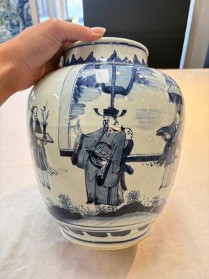 A Chinese blue and white 'Lian Sheng San Ji 連升三級' vase, Transitional period — foto 2