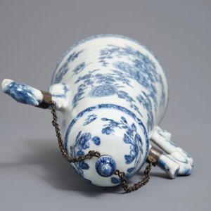 A Chinese blue and white 'lighthouse' type coffee pot and cover, Qianlong — photo 5