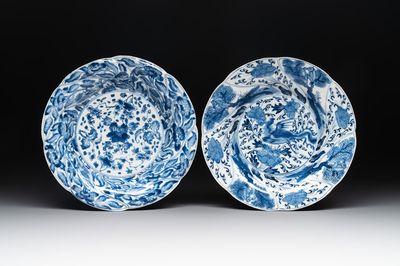 A Chinese blue and white lobed 'flower' plate and a 'phoenix and monkeys' plate, Kangxi