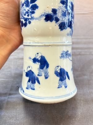 A Chinese blue and white 'Long Eliza and playing boys' 'gu' vase, Kangxi — photo 13