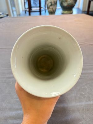 A Chinese blue and white 'Long Eliza and playing boys' 'gu' vase, Kangxi — photo 5