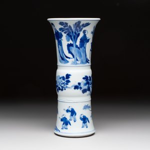 A Chinese blue and white 'Long Eliza and playing boys' 'gu' vase, Kangxi — photo 2