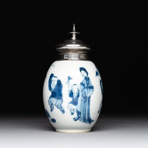 A Chinese blue and white 'Long Eliza and playing boys' tea caddy with silver mount and cover, Kangxi — photo 1