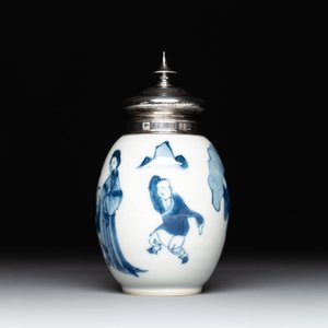 A Chinese blue and white 'Long Eliza and playing boys' tea caddy with silver mount and cover, Kangxi — photo 2