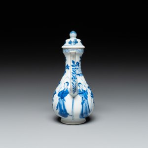A Chinese blue and white 'Long Eliza' ewer and cover, jade mark, Kangxi — 照片 3