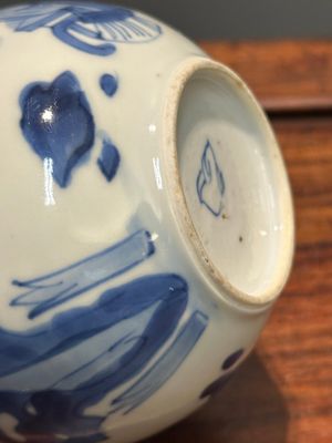 A Chinese blue and white 'Long Eliza' tea caddy and cover, conical shell mark, Kangxi — 照片 15