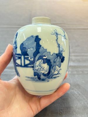 A Chinese blue and white 'Long Eliza' tea caddy, Kangxi — 照片 3