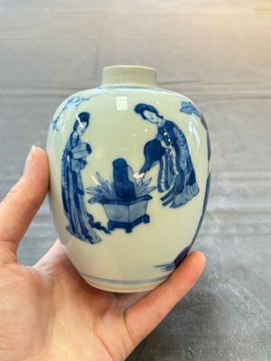 A Chinese blue and white 'Long Eliza' tea caddy, Kangxi — 照片 5