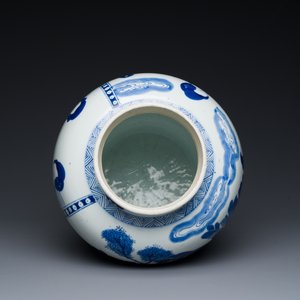 A Chinese blue and white 'Long Eliza' vase, Kangxi — 照片 5