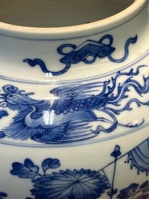 A Chinese blue and white 'Long Eliza' vase, Kangxi — 照片 11