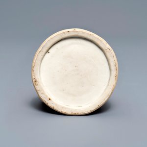 A Chinese blue and white 'Long Eliza' water dropper, Kangxi — 照片 7