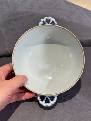 A Chinese blue and white 'Long Elizas and playing boys' covered bowl, Chenghua mark, Kangxi — foto 7