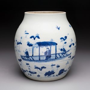 A Chinese blue and white 'lotus pond' jar for the Vietnamese market, Yongzheng mark, 18/19th C. — photo 1
