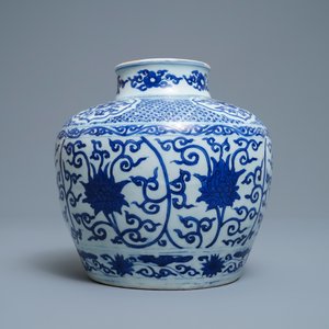A Chinese blue and white 'lotus scroll' jar, dated 1587, Wanli mark and of the period — photo 4