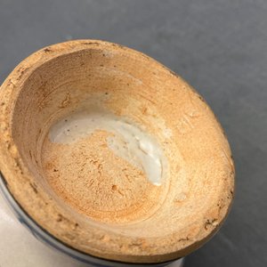 A Chinese blue and white 'lotus scroll' vase, Yuan — 照片 15