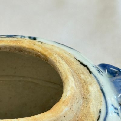 A Chinese blue and white 'Luduan' incense burner  — photo 14