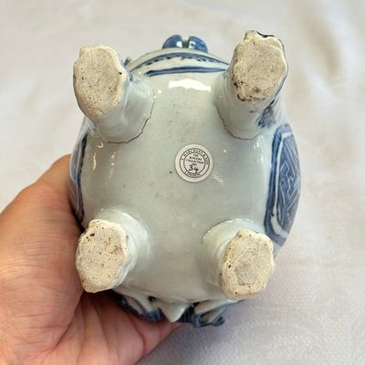 A Chinese blue and white 'Luduan' incense burner  — photo 17