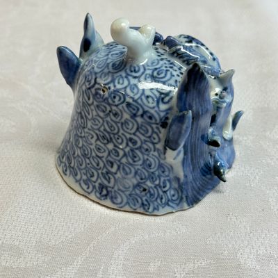 A Chinese blue and white 'Luduan' incense burner  — photo 6
