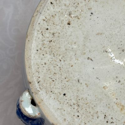 A Chinese blue and white 'Luohan' cylindrical tripod censer — photo 16