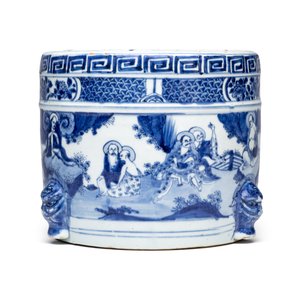 A Chinese blue and white 'Luohan' cylindrical tripod censer — photo 7