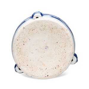 A Chinese blue and white 'Luohan' cylindrical tripod censer — photo 8
