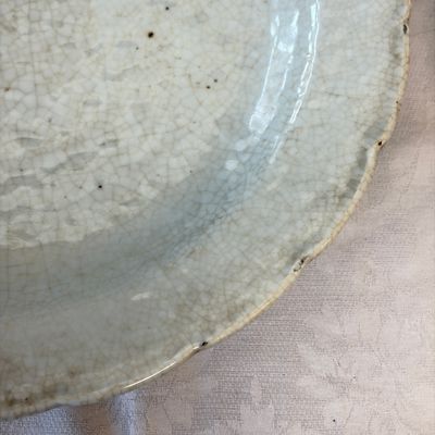 A Chinese blue and white 'Mandarin Duck' dish and a crackle-glazed dish — photo 13